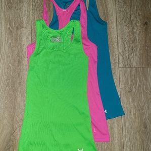 Women's under armour tops